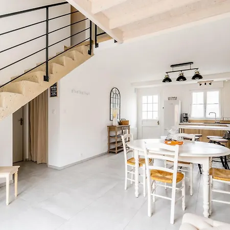 Nice In With Kitchen *