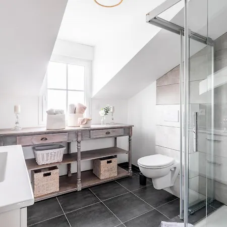 Nice In With Kitchen * Saint-Viaud